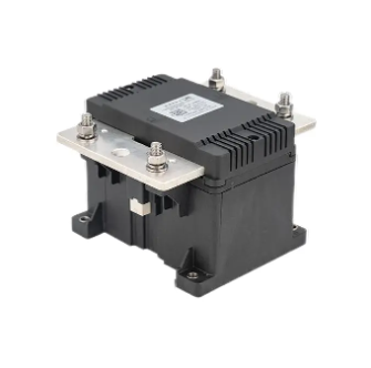 High voltage DC contactor